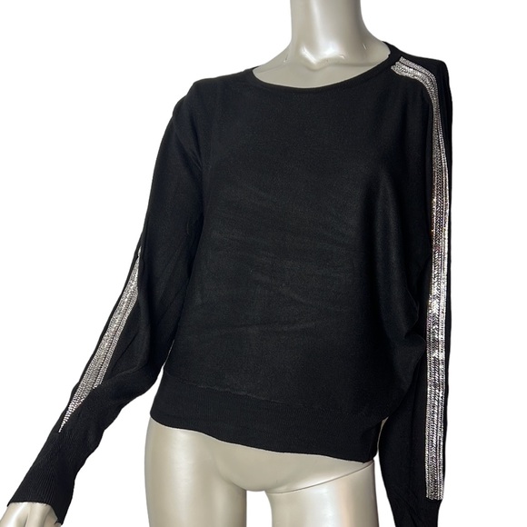 Carmen Marc Valvo Black Sweater Knit Long Sleeve Silver embellishments Sweater - Picture 1 of 10